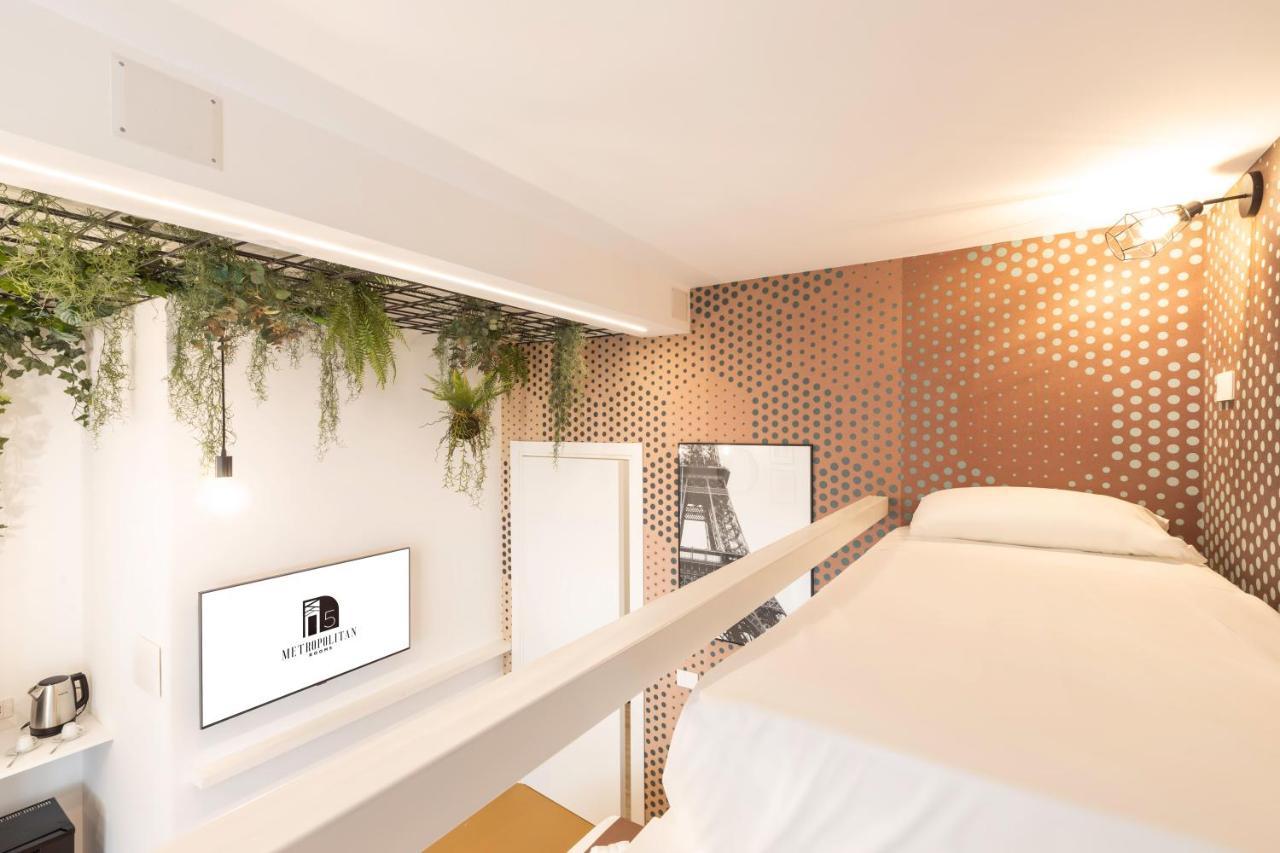Metropolitan Rooms กาญารี ภายนอก รูปภาพ